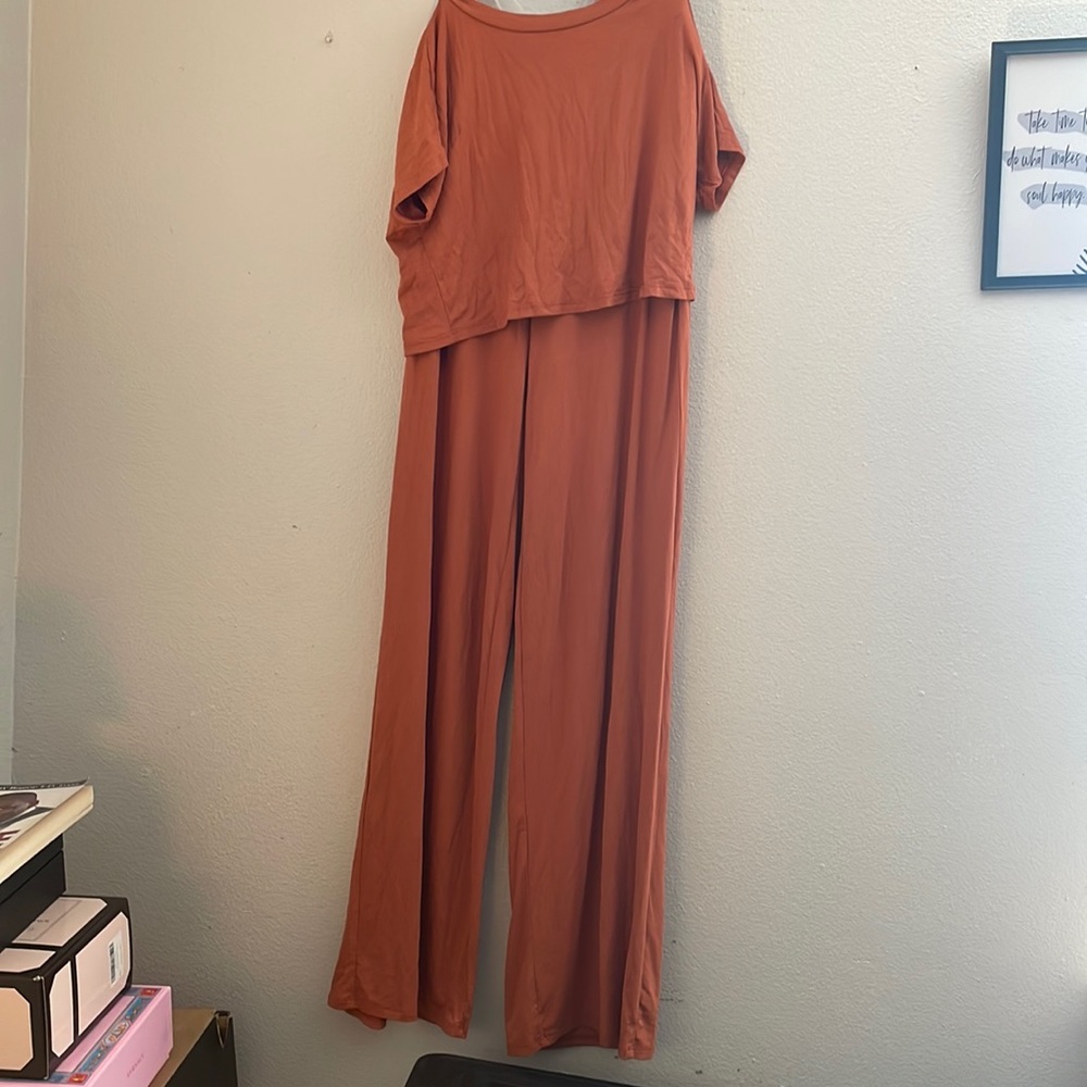 Women’s 2pc Outfit